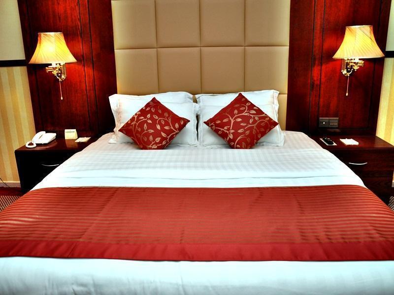Benta Grand Hotel Llc ดูไบ ภายนอก รูปภาพ