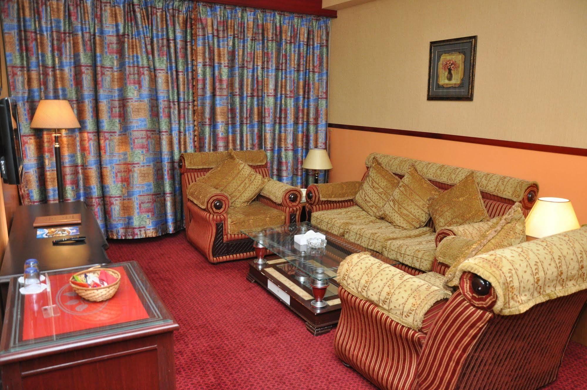 Benta Grand Hotel Llc ดูไบ ภายนอก รูปภาพ