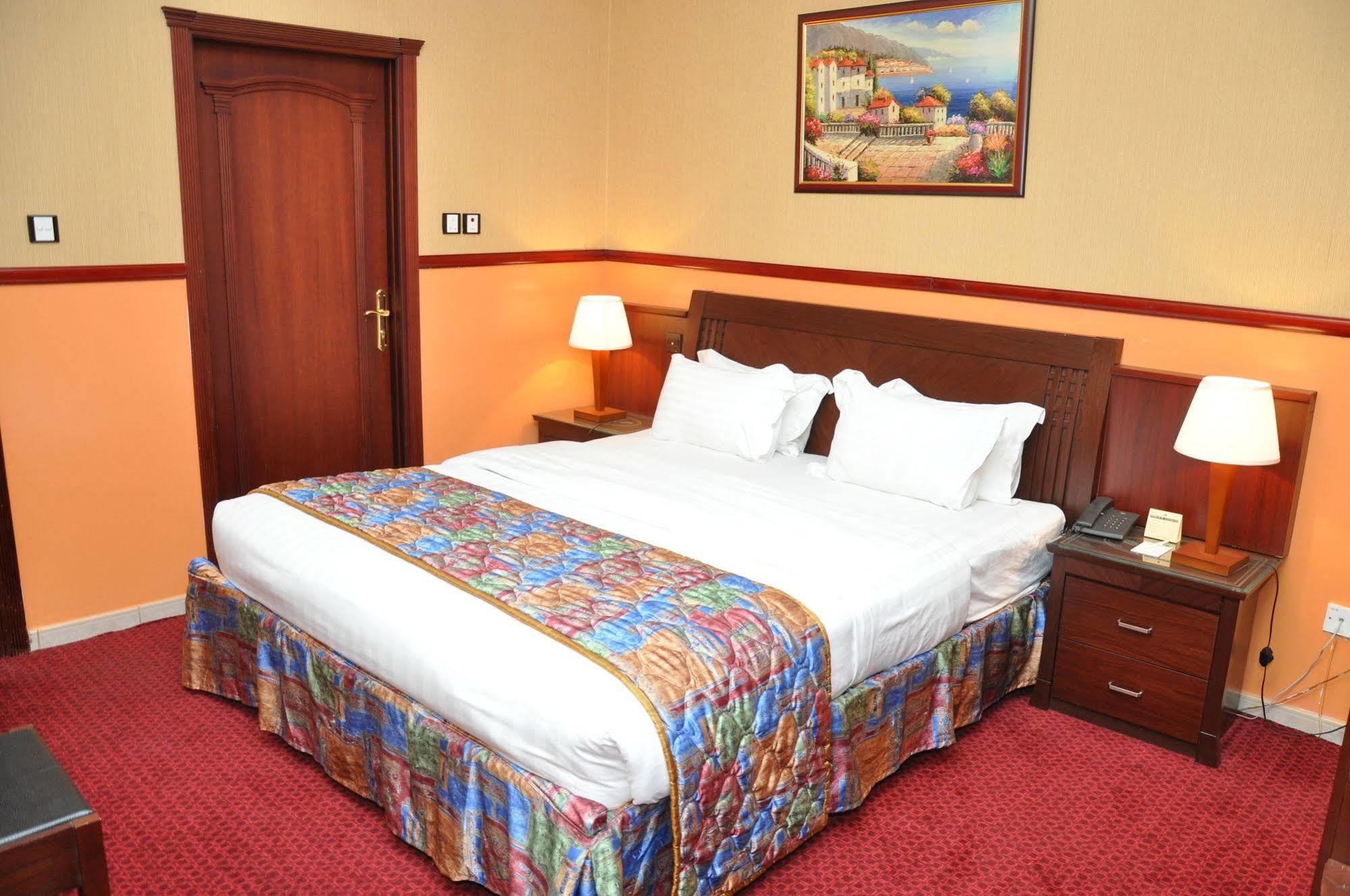 Benta Grand Hotel Llc ดูไบ ภายนอก รูปภาพ